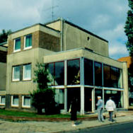 MVZ | 1995 Umbau der Räume in der Herderstraße