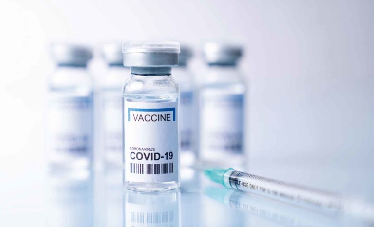 Dritte Corona-Impfung: Wer sollte sich impfen lassen?