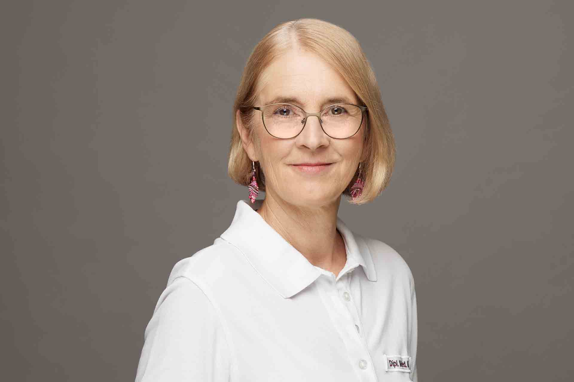 Dipl.-Med. Kirsten Matthies - Ärztliche Leiterin im Fachbbereich Gefäßmedizin, Fachärztin für Allgemeinmedizin, Phlebologin
